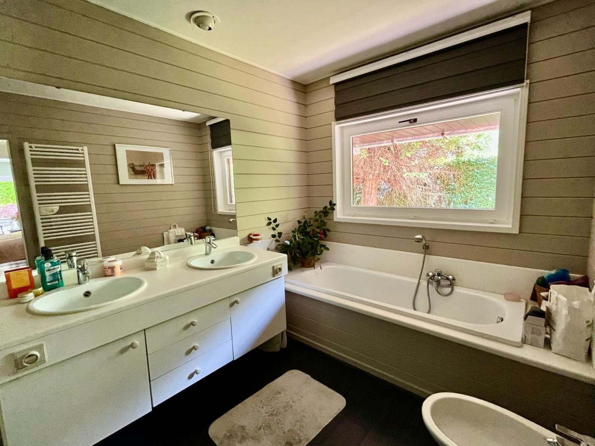 Vente maison Croix Ref. VM498