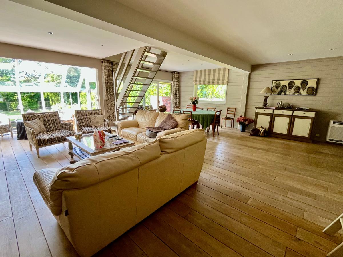 Vente maison Croix Ref. VM498